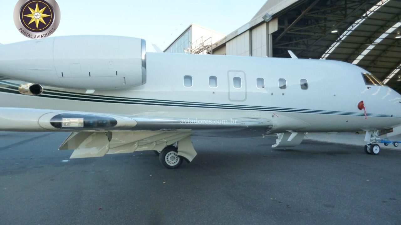 BOMBARDIER CHALLENGER 600 1983 BOMBARDIER CHALLENGER 600 1983