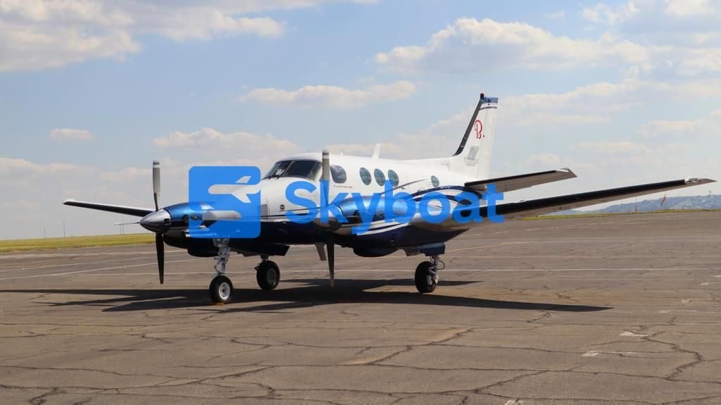 BEECHCRAFT KING AIR C90A 1987 BEECHCRAFT KING AIR C90A 1987
