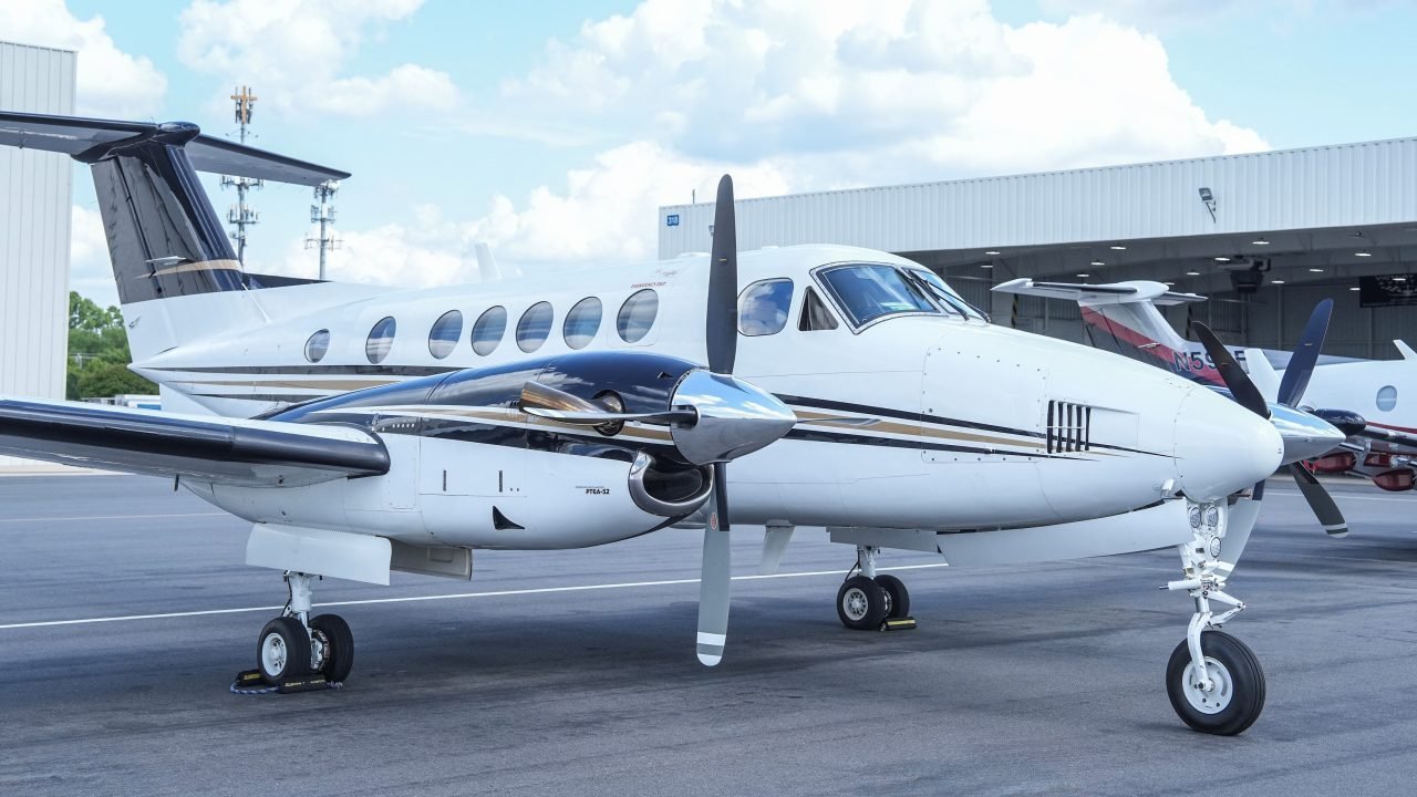 BEECHCRAFT KING AIR B200 1997 BEECHCRAFT KING AIR B200 1997