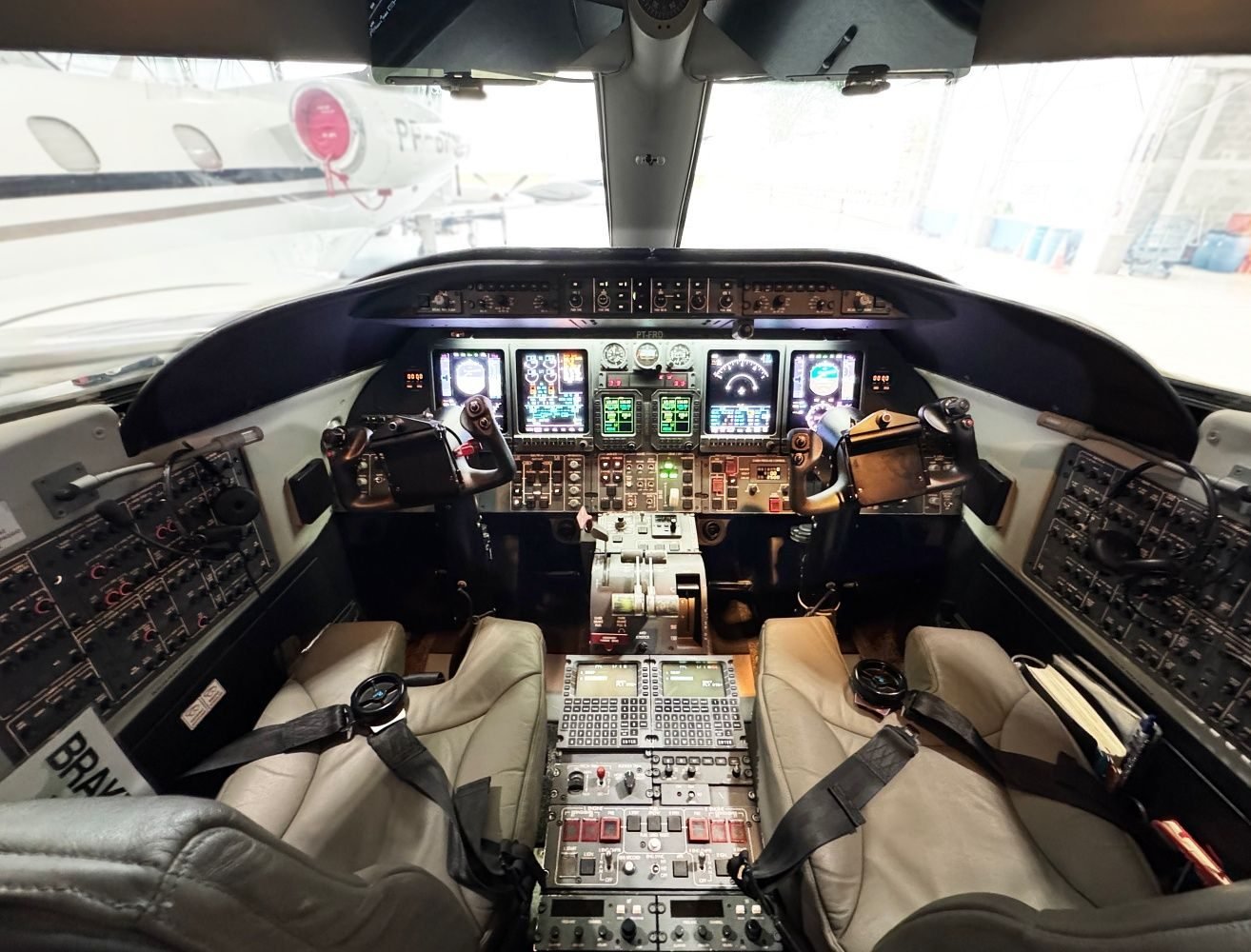 BOMBARDIER LEARJET 40 2005 BOMBARDIER LEARJET 40 2005