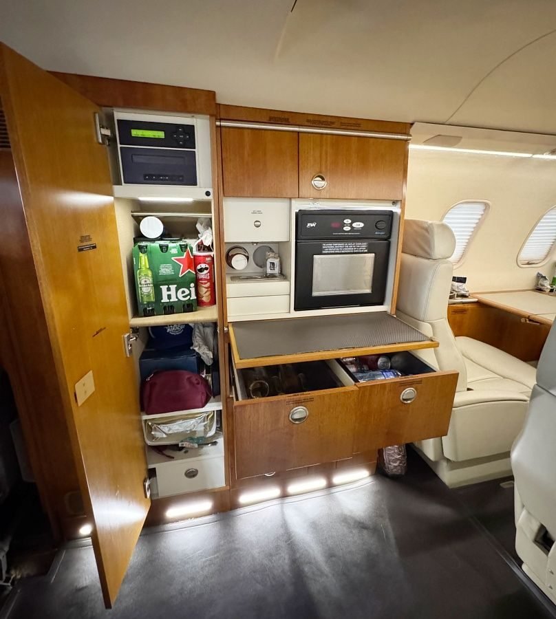 BOMBARDIER LEARJET 40 2005 BOMBARDIER LEARJET 40 2005