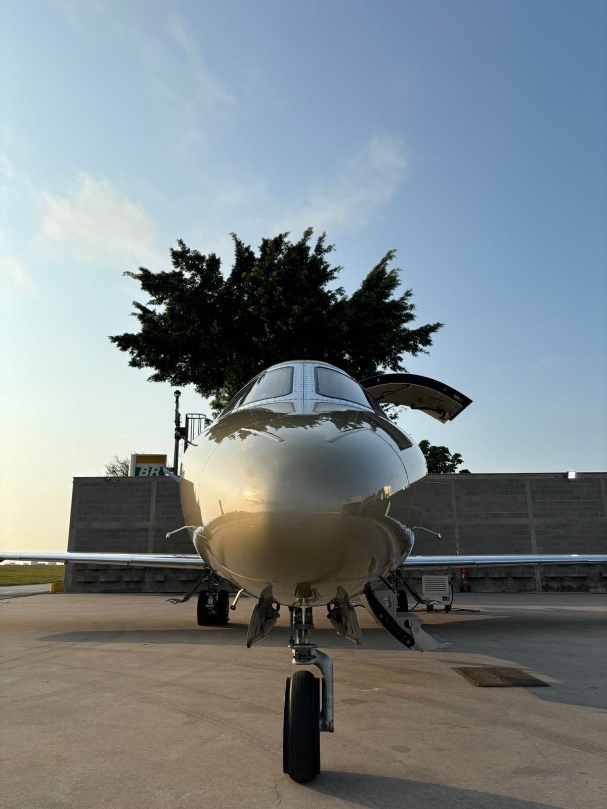 BOMBARDIER LEARJET 40 2005 BOMBARDIER LEARJET 40 2005