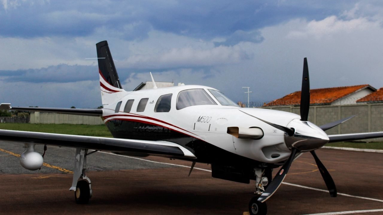 PIPER M500 2020