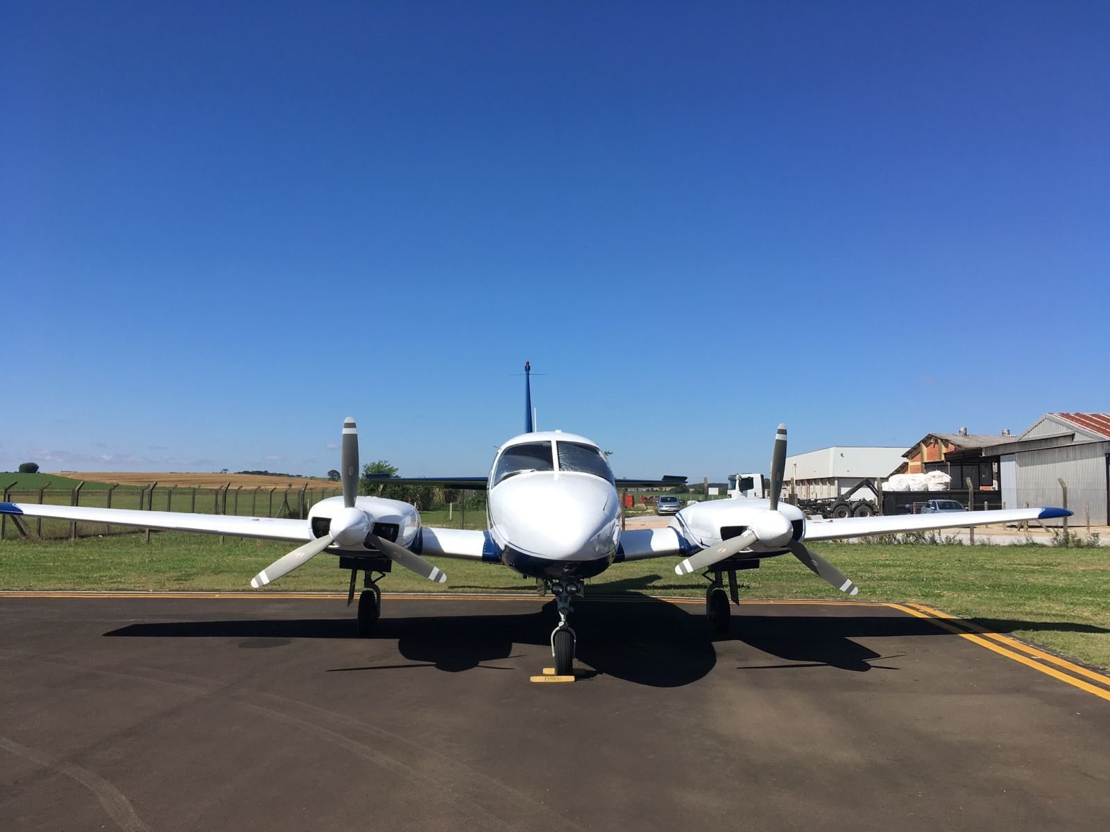 PIPER PA-31-310 NAVAJO 1970