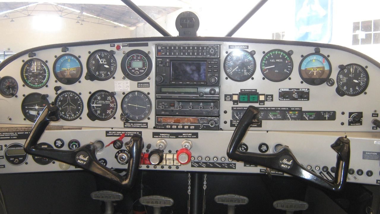MAULE MXT-7-180A 1997 MAULE MXT-7-180A 1997