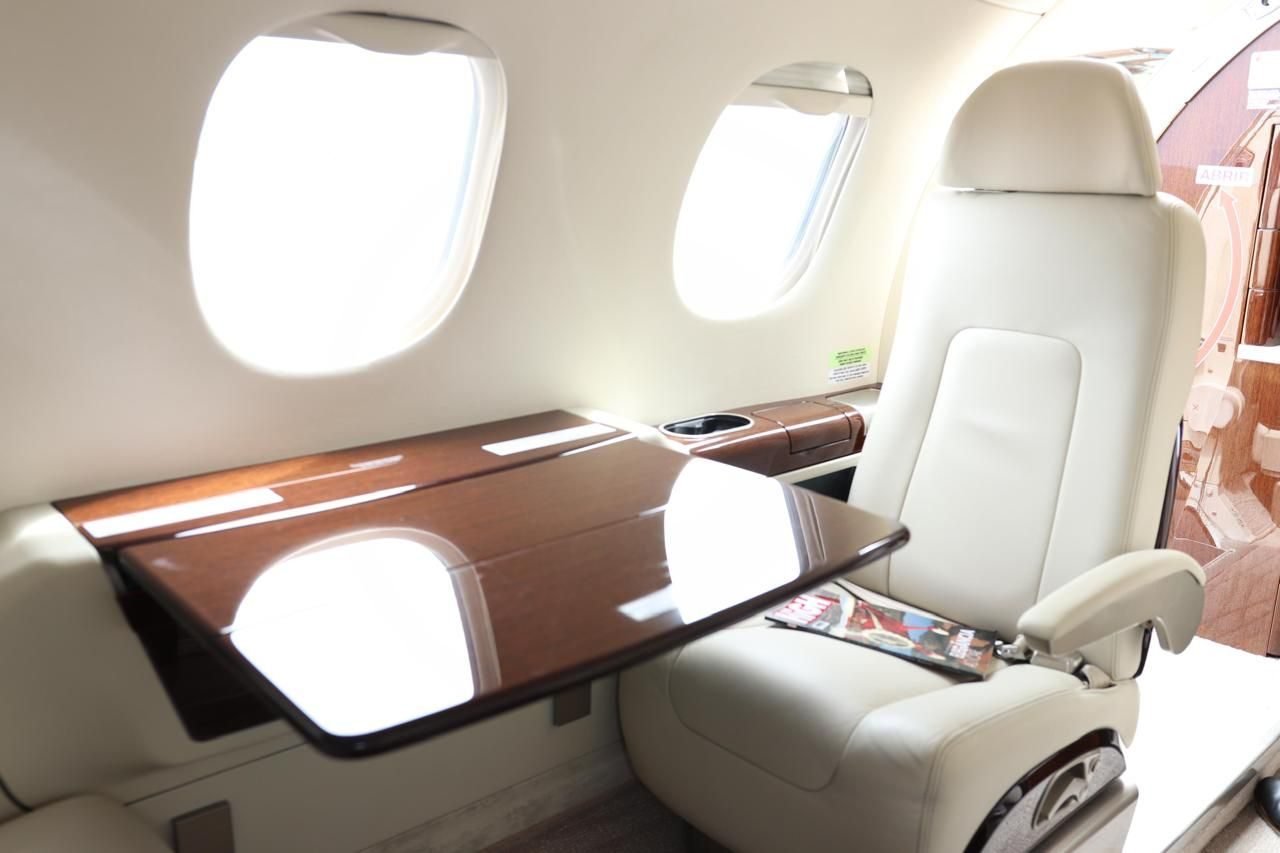 EMBRAER PHENOM 300 2017 EMBRAER PHENOM 300 2017