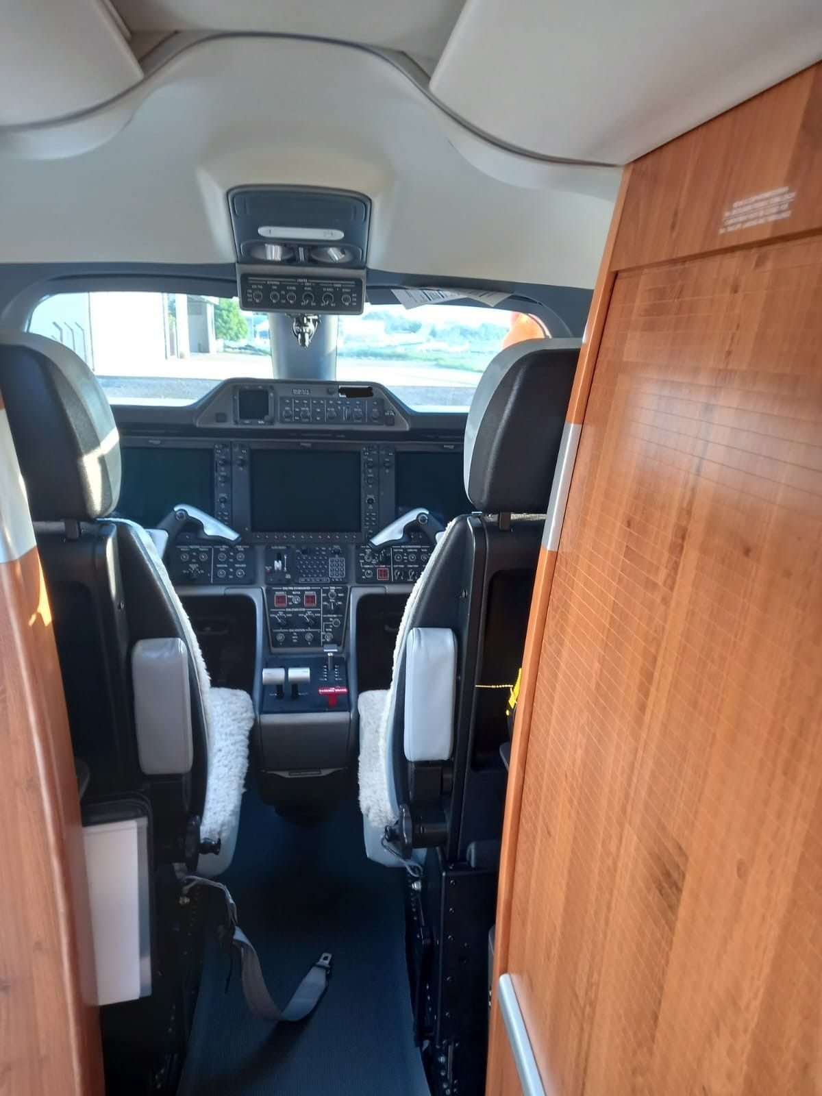 EMBRAER PHENOM 100 2010 À VENDA