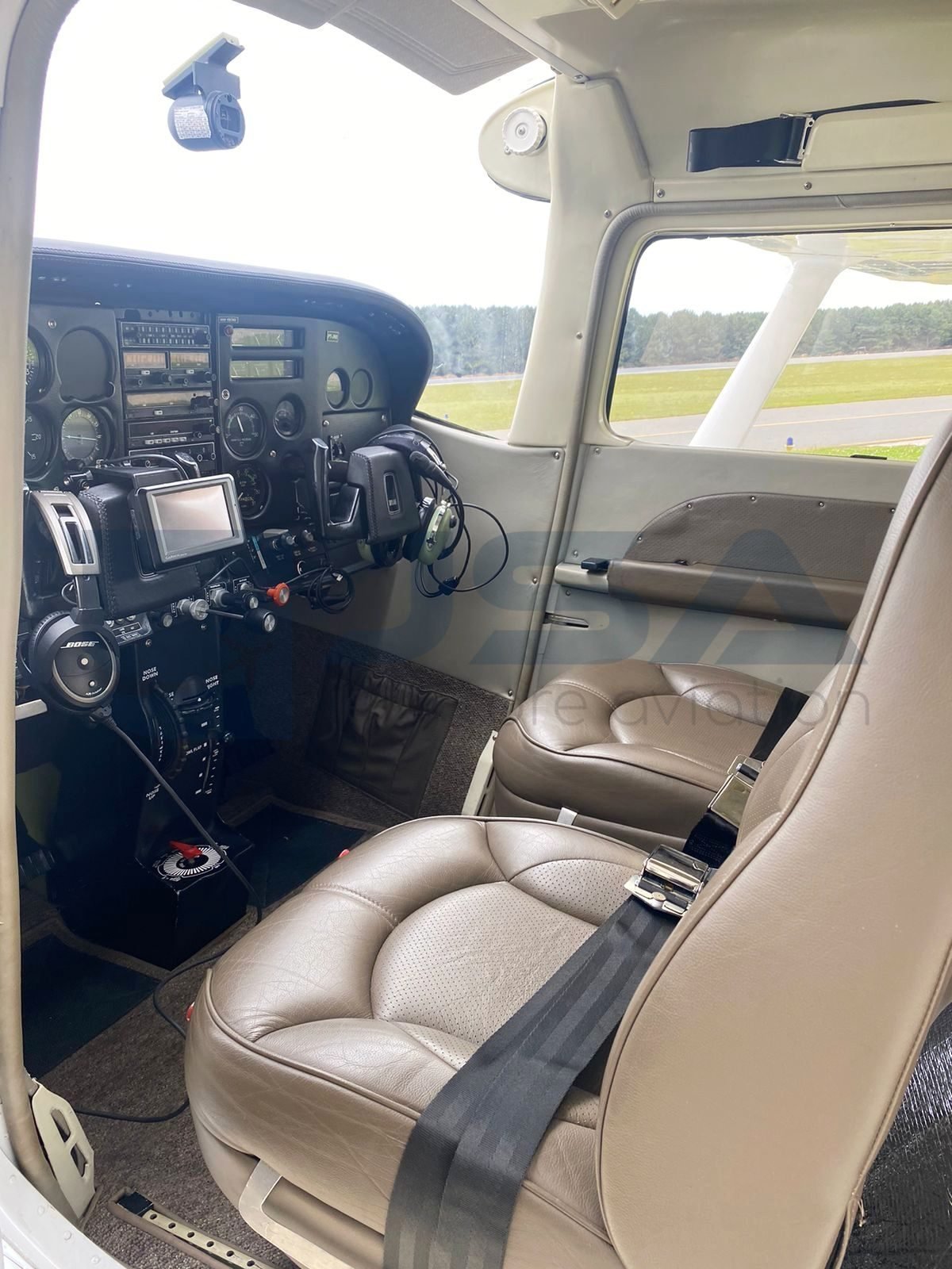 CESSNA 182P 1974 CESSNA 182P 1974