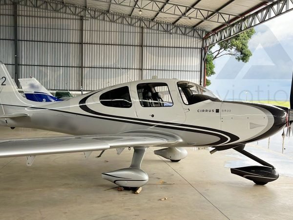 CIRRUS SR22 X 2011