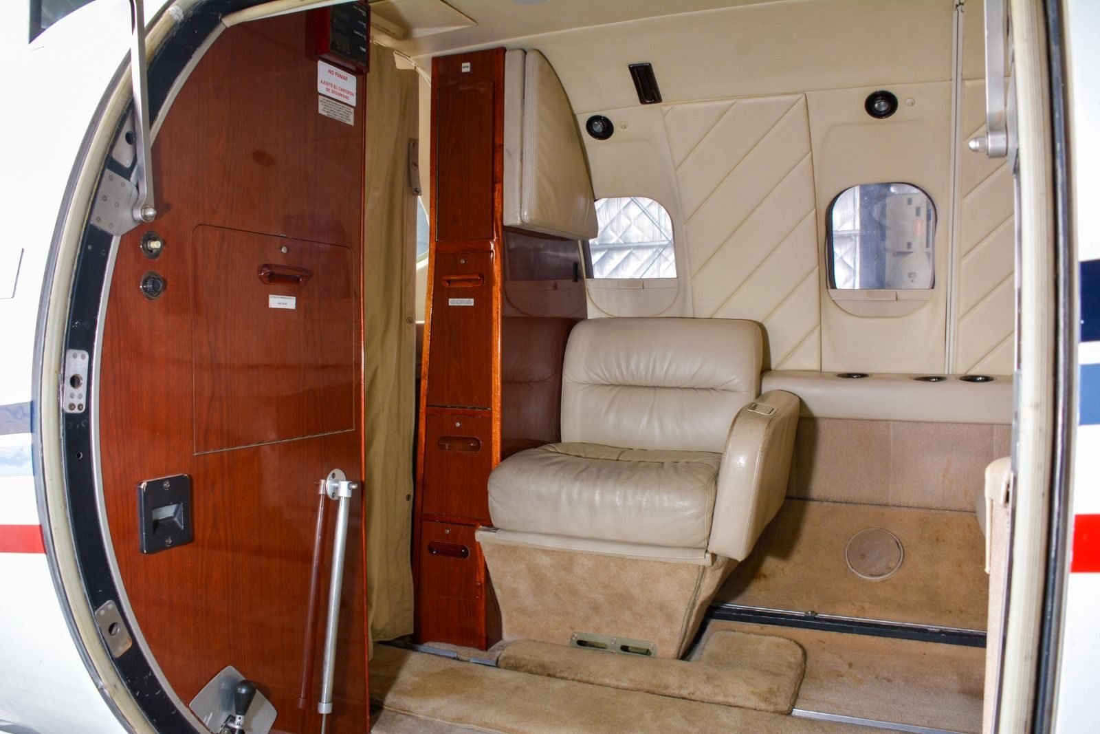 BOMBARDIER LEARJET 25D 1981