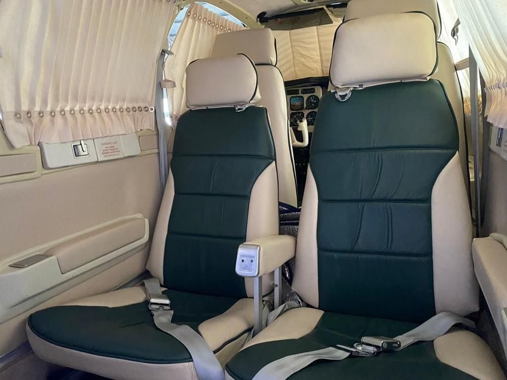 BEECHCRAFT BARON B58 1983