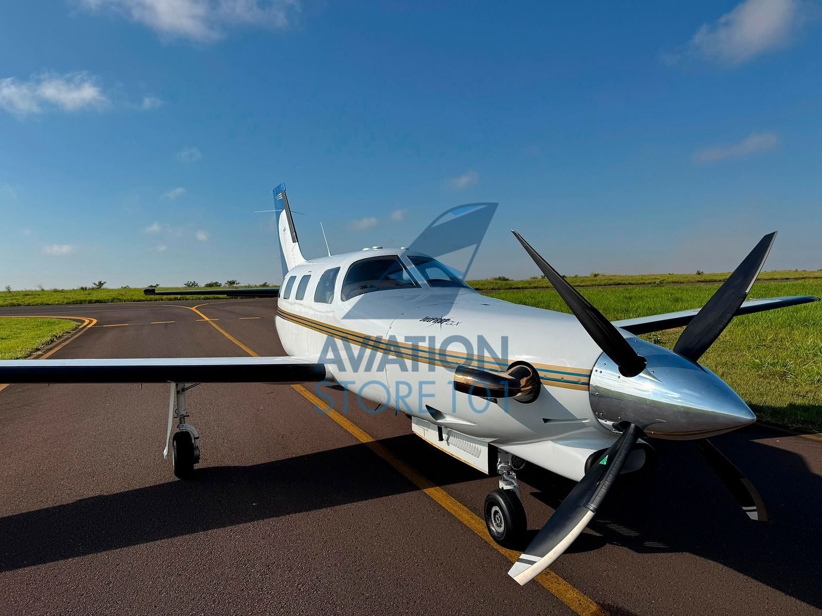 PIPER JETPROP DLX 1999/2015 PIPER JETPROP DLX 1999/2015