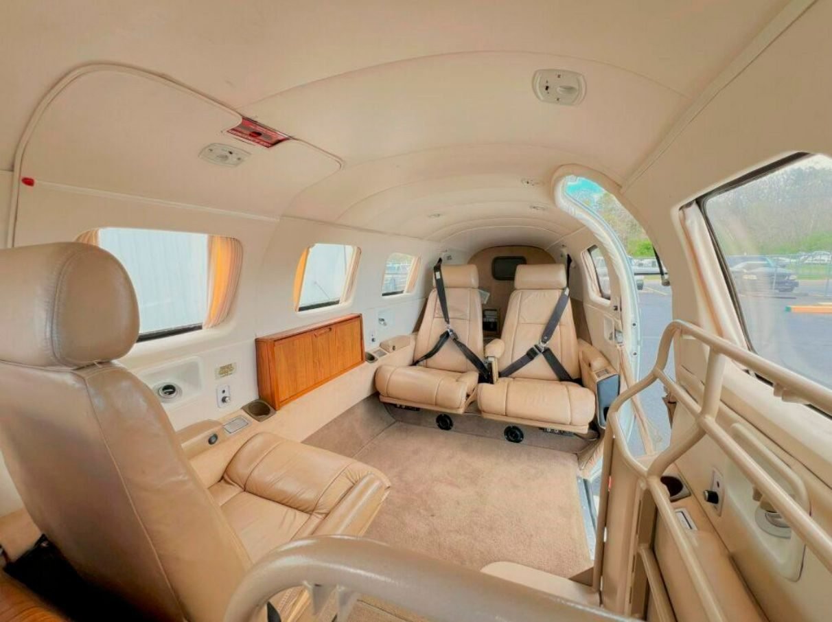 PIPER MALIBU MIRAGE PA-46-350P 1985 PIPER MALIBU MIRAGE PA-46-350P 1985