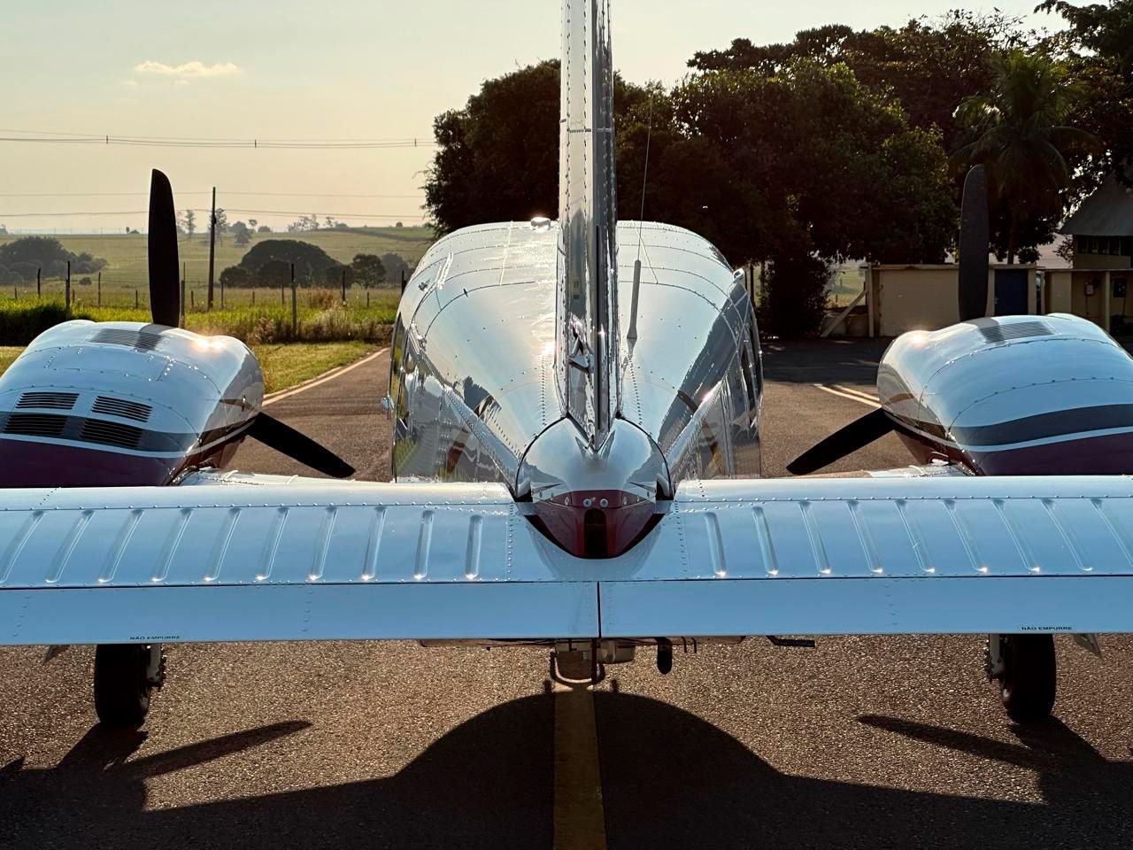 PIPER SENECA V 2009