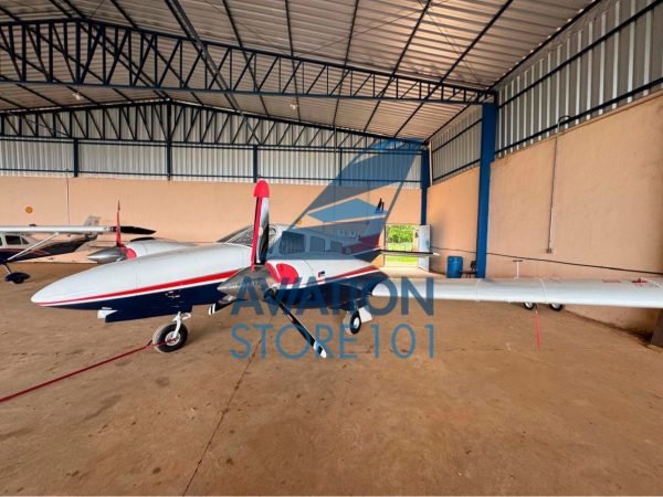 PIPER SENECA II PA-34-200T 1975