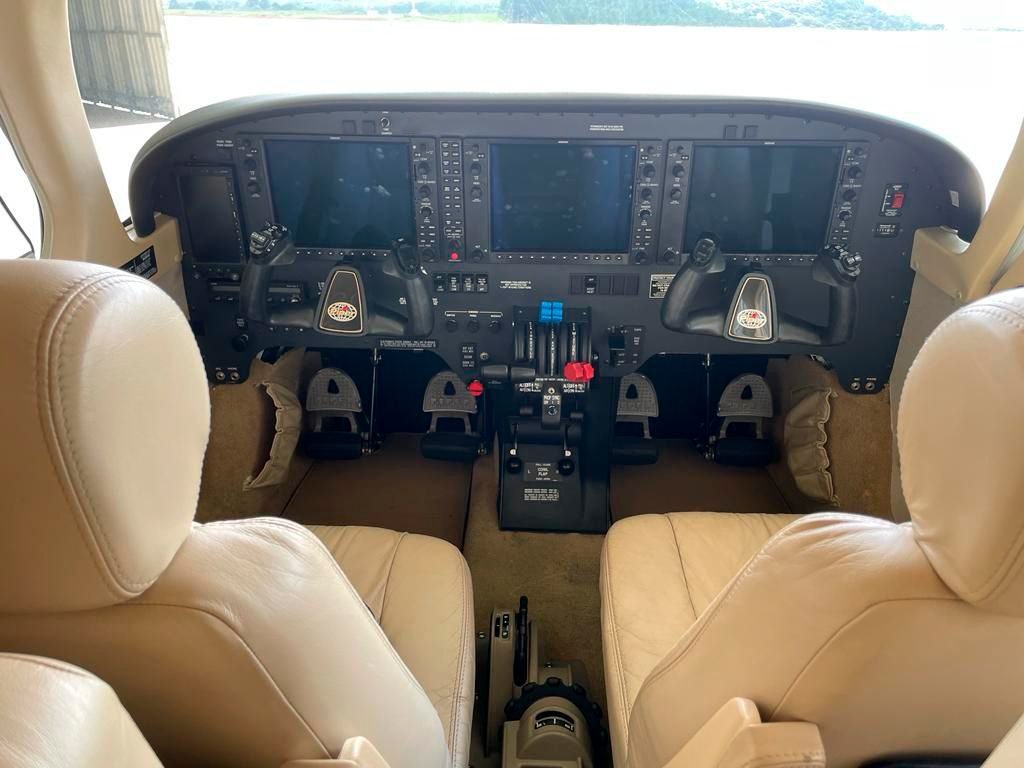 PIPER SENECA V PA-34-220T 2013 PIPER SENECA V PA-34-220T 2013