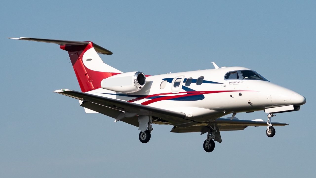 EMBRAER PHENOM 100 2010 À VENDA