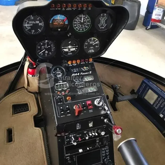 ROBINSON R44 RAVEN II 2009