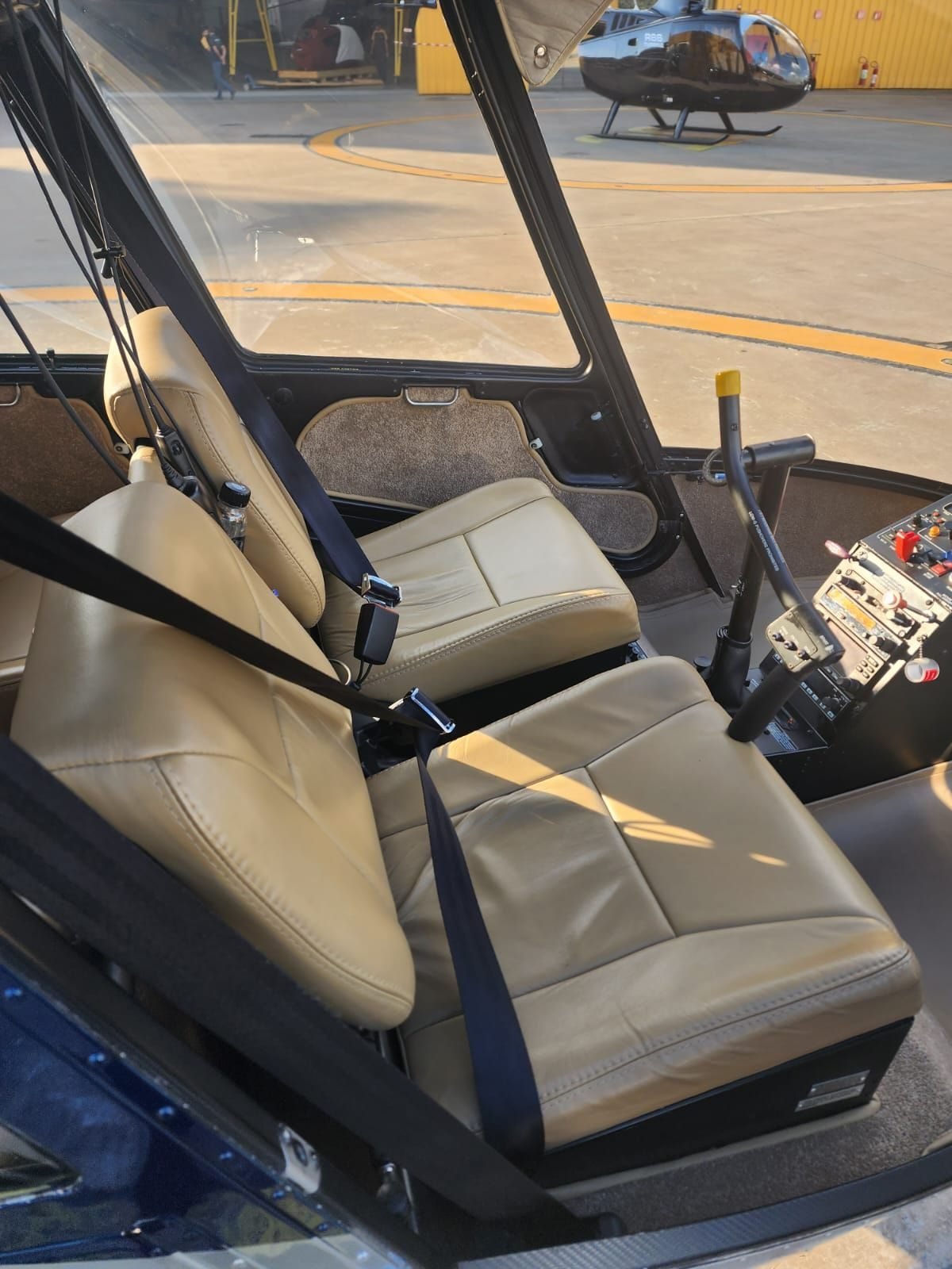 ROBINSON R44 RAVEN II 2008