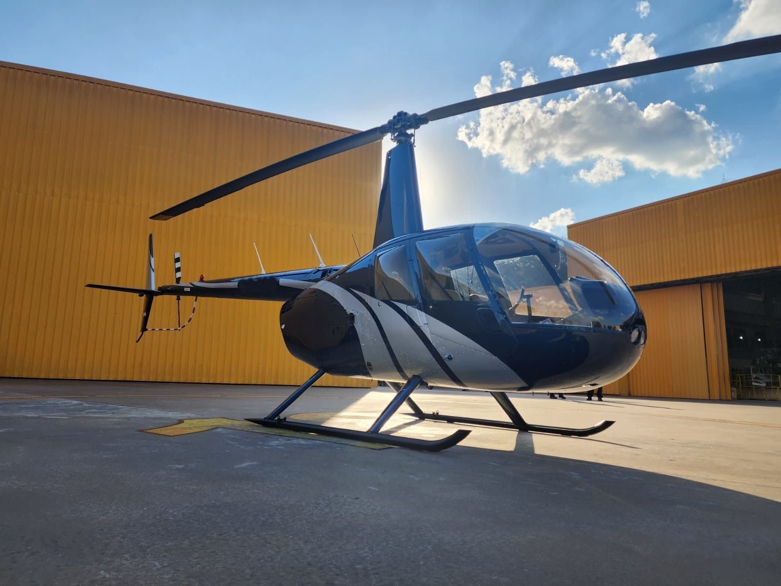 ROBINSON R44 RAVEN II 2008 ROBINSON R44 RAVEN II 2008