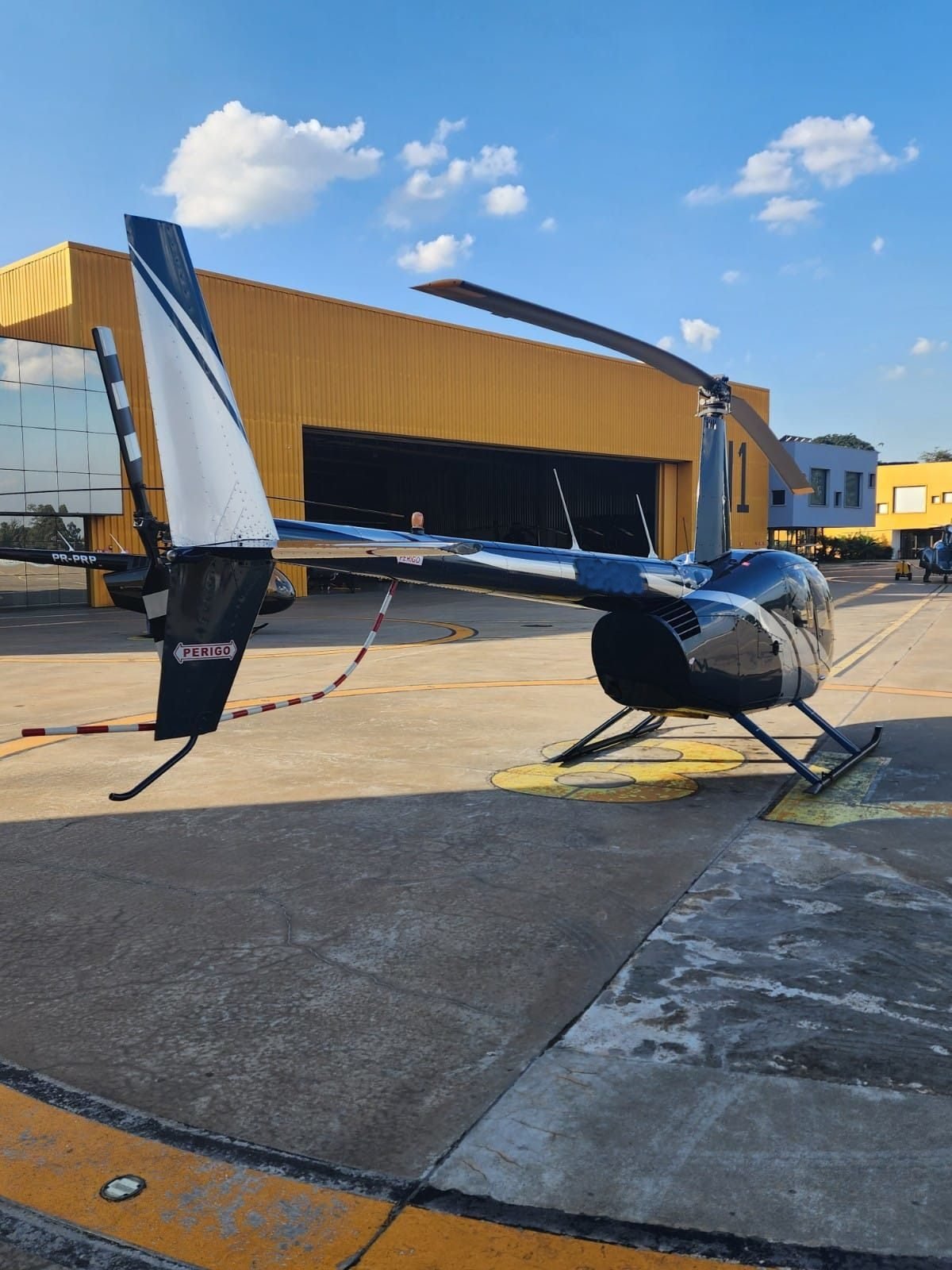ROBINSON R44 RAVEN II 2008 ROBINSON R44 RAVEN II 2008
