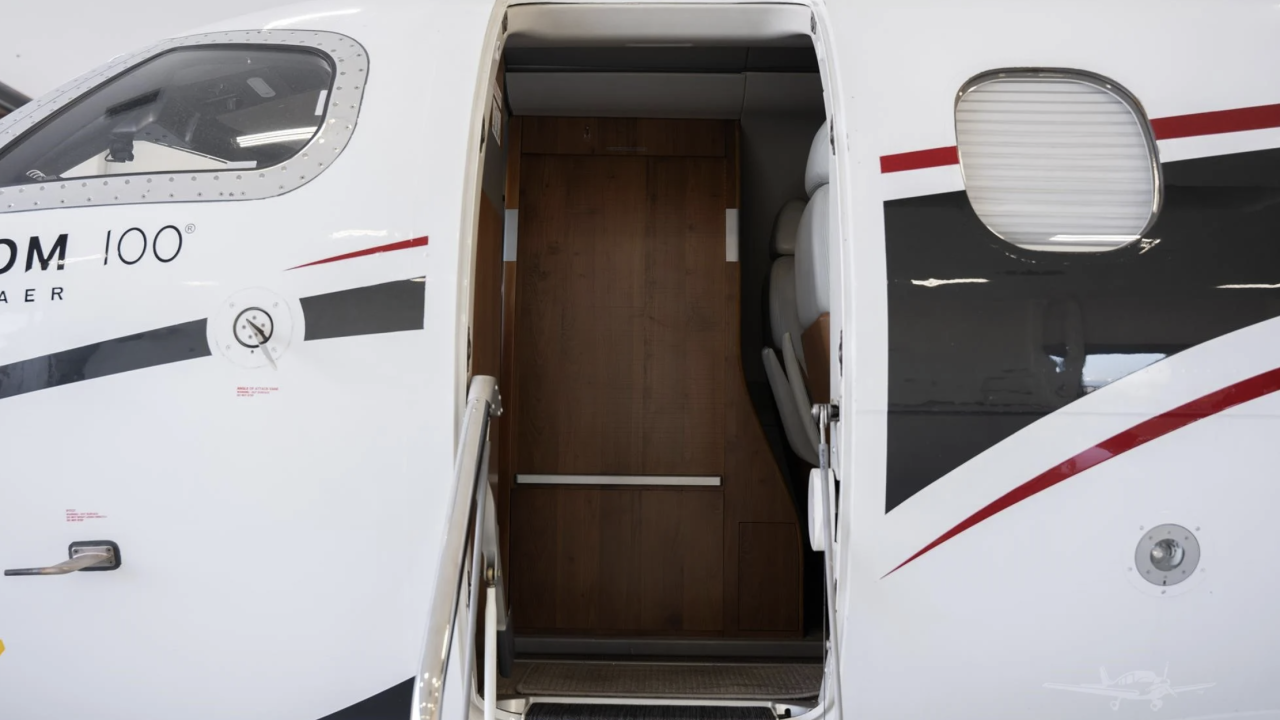 EMBRAER PHENOM 100 2009 EMBRAER PHENOM 100 2009