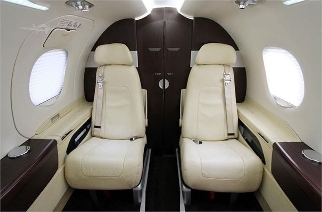 EMBRAER PHENOM 100 2009 EMBRAER PHENOM 100 2009