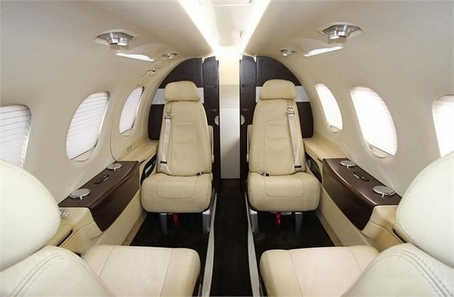 EMBRAER PHENOM 100 2009 EMBRAER PHENOM 100 2009