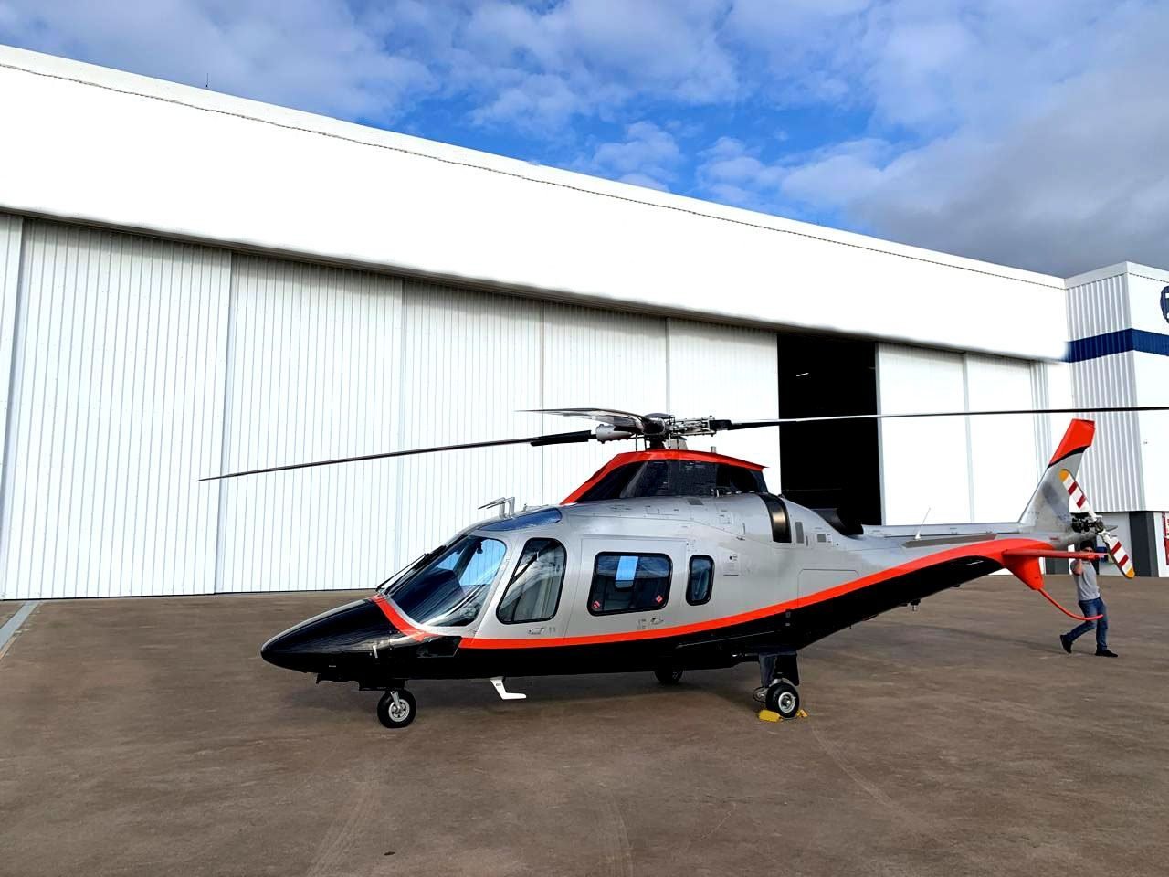AGUSTA POWER A109E 2013 Impecável AGUSTA POWER A109E 2013 Impecável
