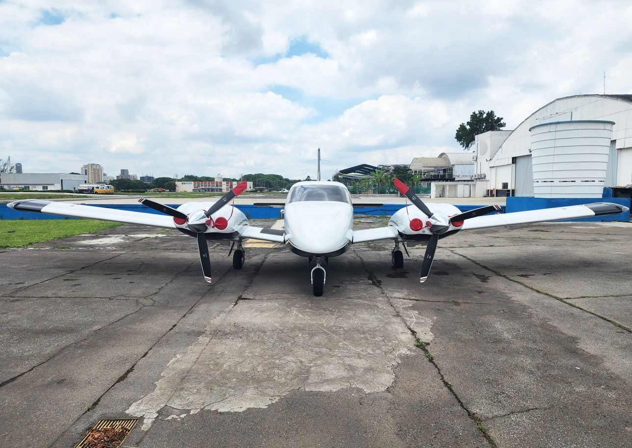 PIPER AIRCRAFT SENECA V 2013