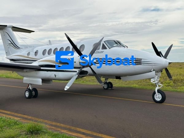 BEECHCRAFT SUPER KING AIR B300 2000