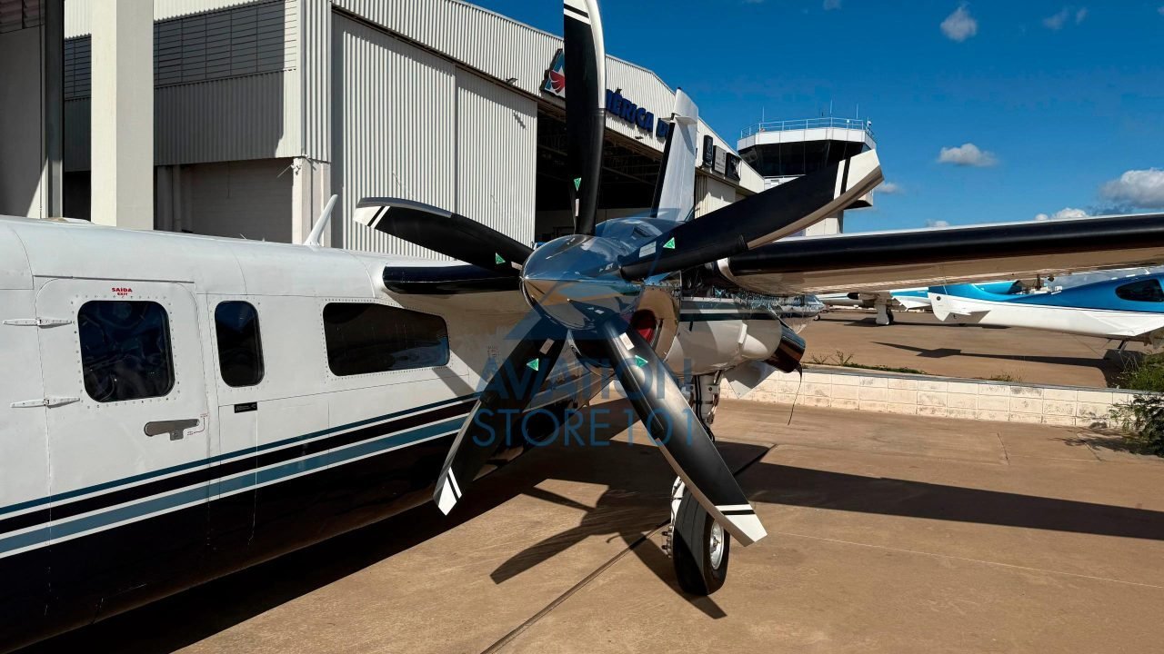 TWIN COMMANDER 690A 1973