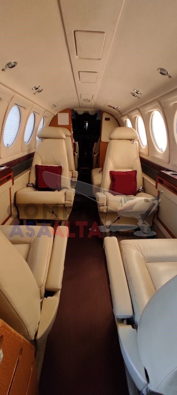 BEECHCRAFT KING AIR B200 1996 BEECHCRAFT KING AIR B200 1996
