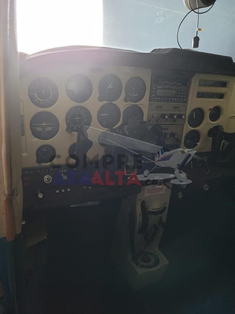 CESSNA 182P SKYLANE 1974 CESSNA 182P SKYLANE 1974