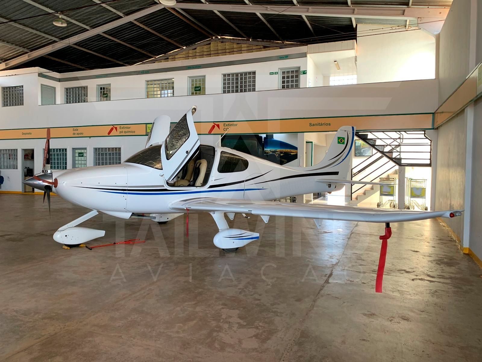 CIRRUS SR20 G2 2006 CIRRUS SR20 G2 2006