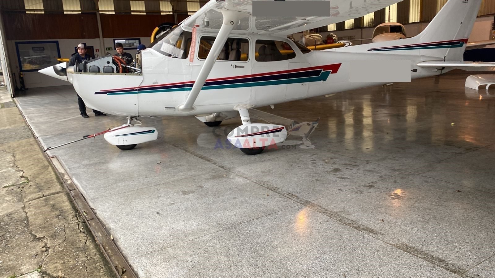 CESSNA 172R 2002 CESSNA 172R 2002