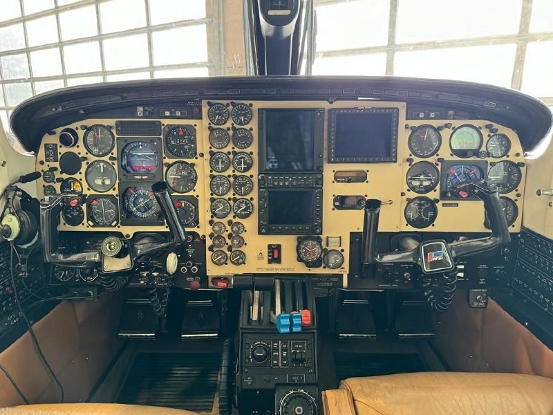 PIPER CHEYENNE II 1982 PIPER CHEYENNE II 1982