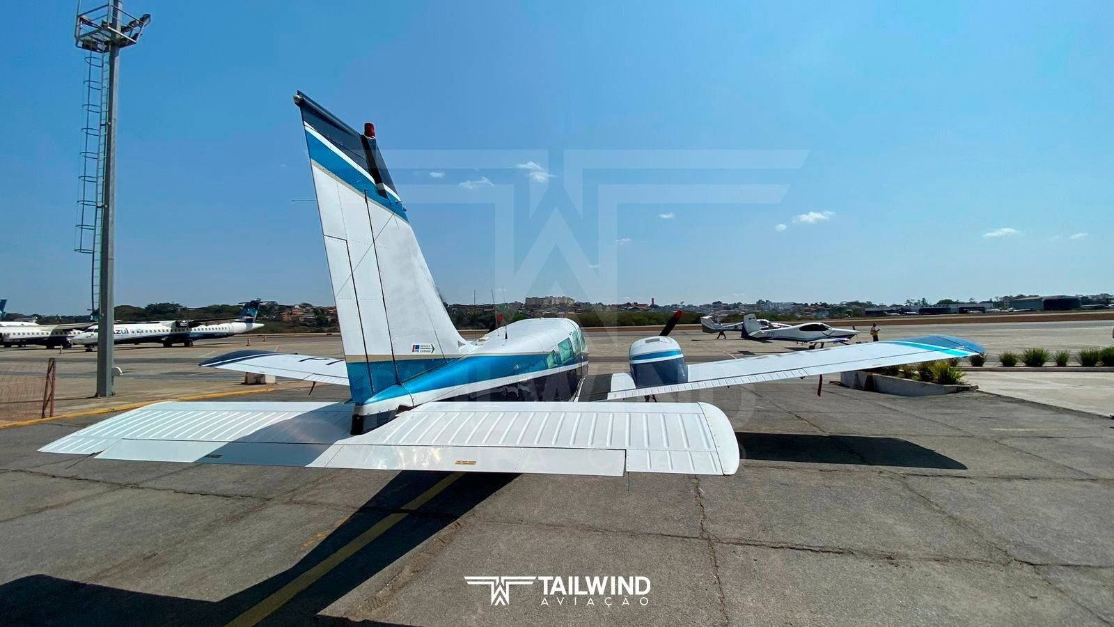 EMBRAER SENECA II 1980 EMBRAER SENECA II 1980