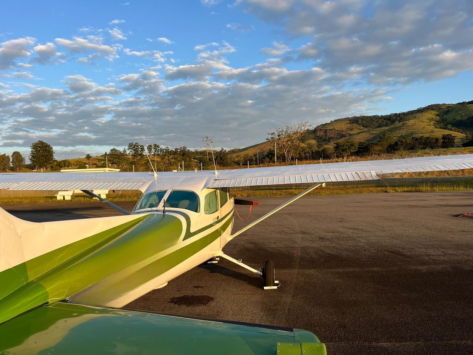 CESSNA 172M SKYHAWK 1974