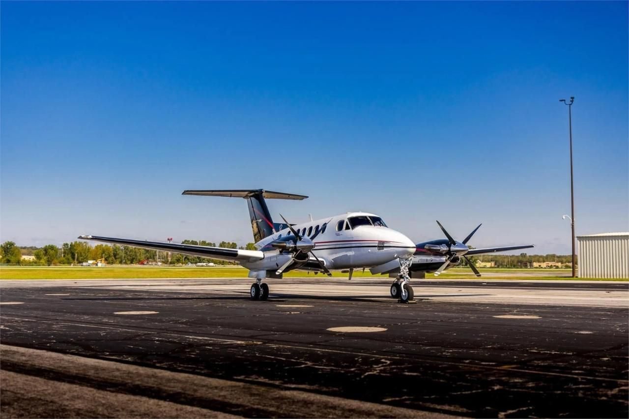 BEECHCRAFT KING AIR B200 1981 BEECHCRAFT KING AIR B200 1981