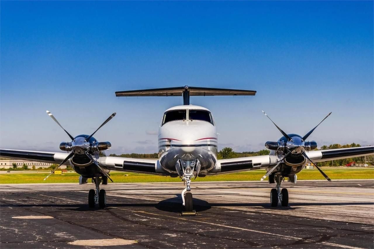 BEECHCRAFT KING AIR B200 1981 BEECHCRAFT KING AIR B200 1981