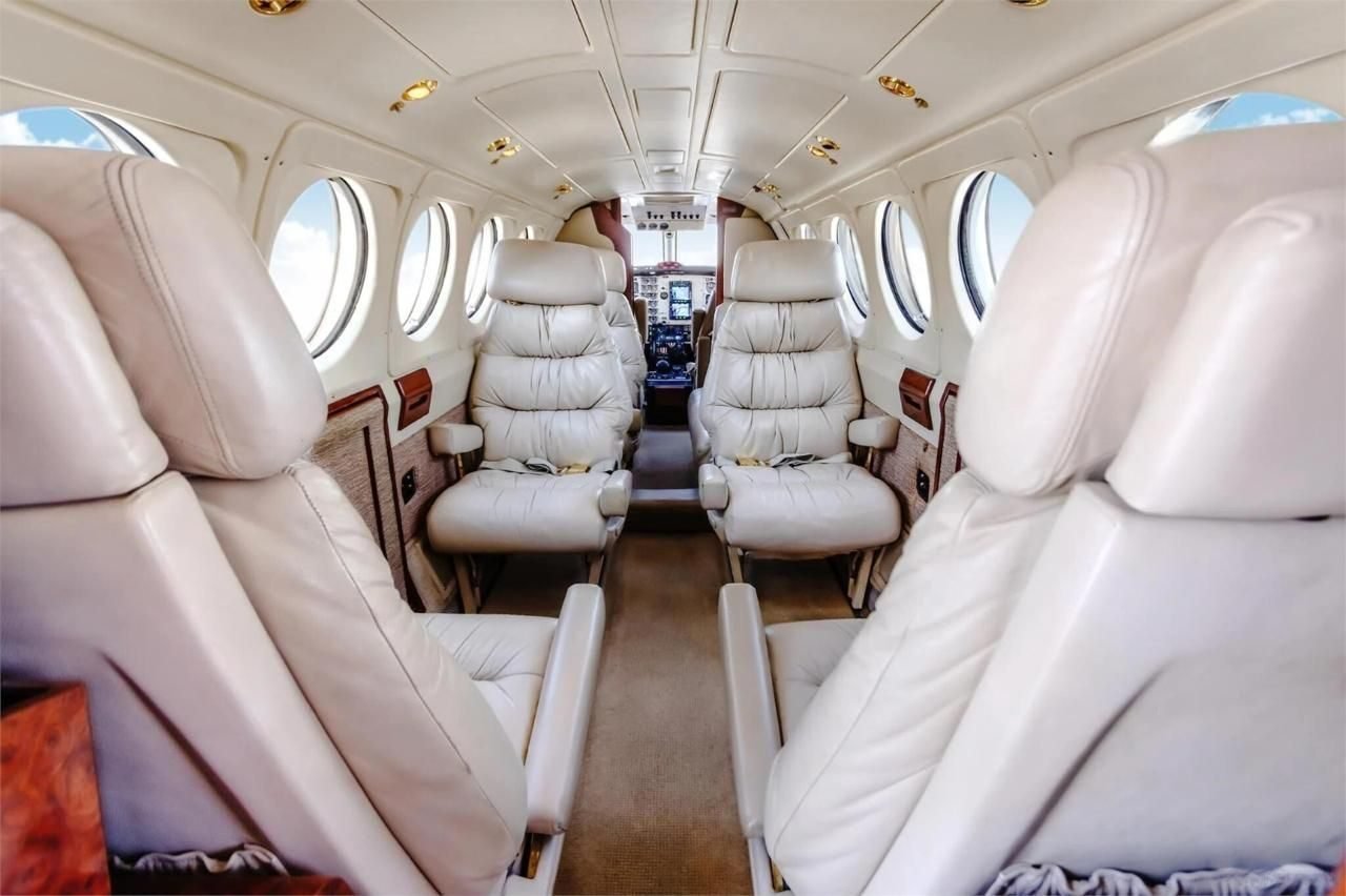 BEECHCRAFT KING AIR B200 1981 BEECHCRAFT KING AIR B200 1981