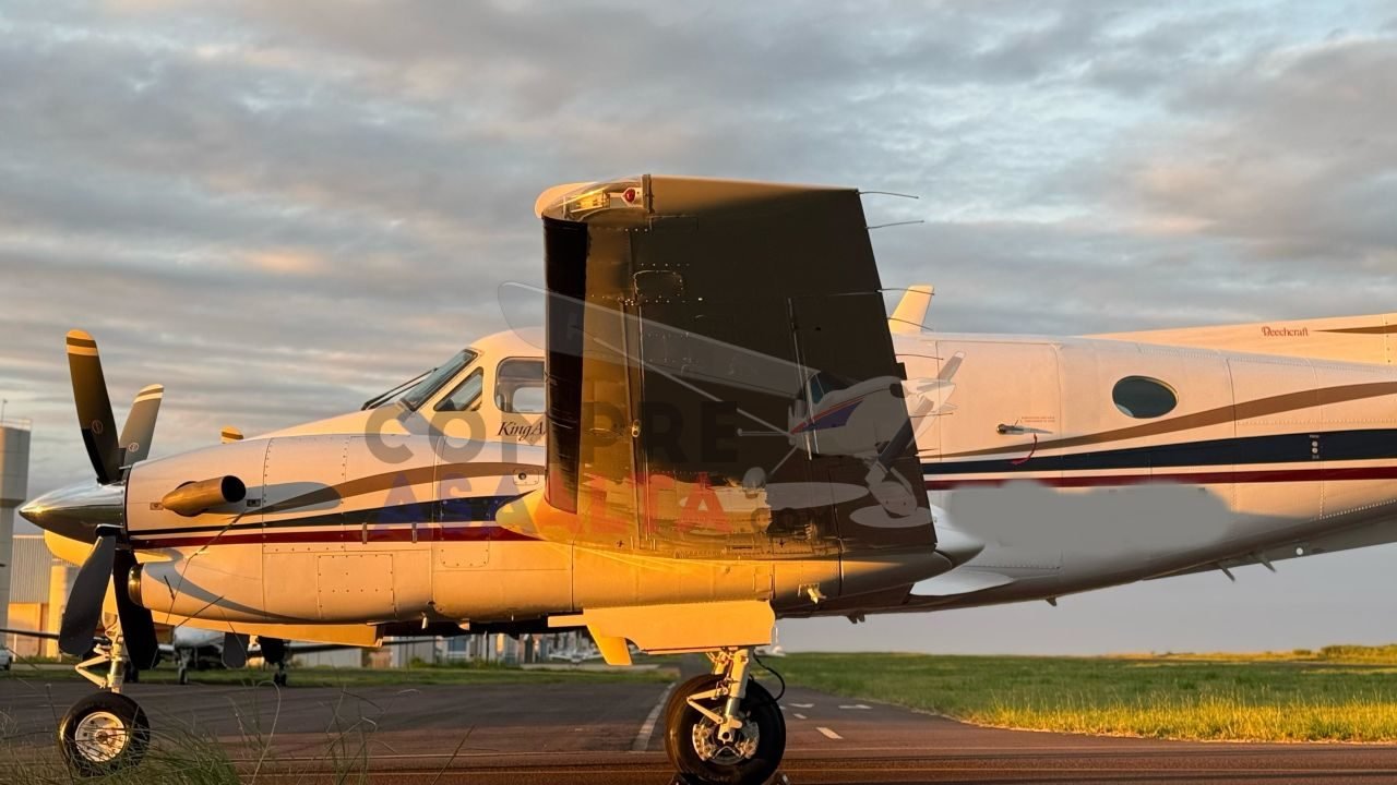BEECHCRAFT KING AIR C90B 2002