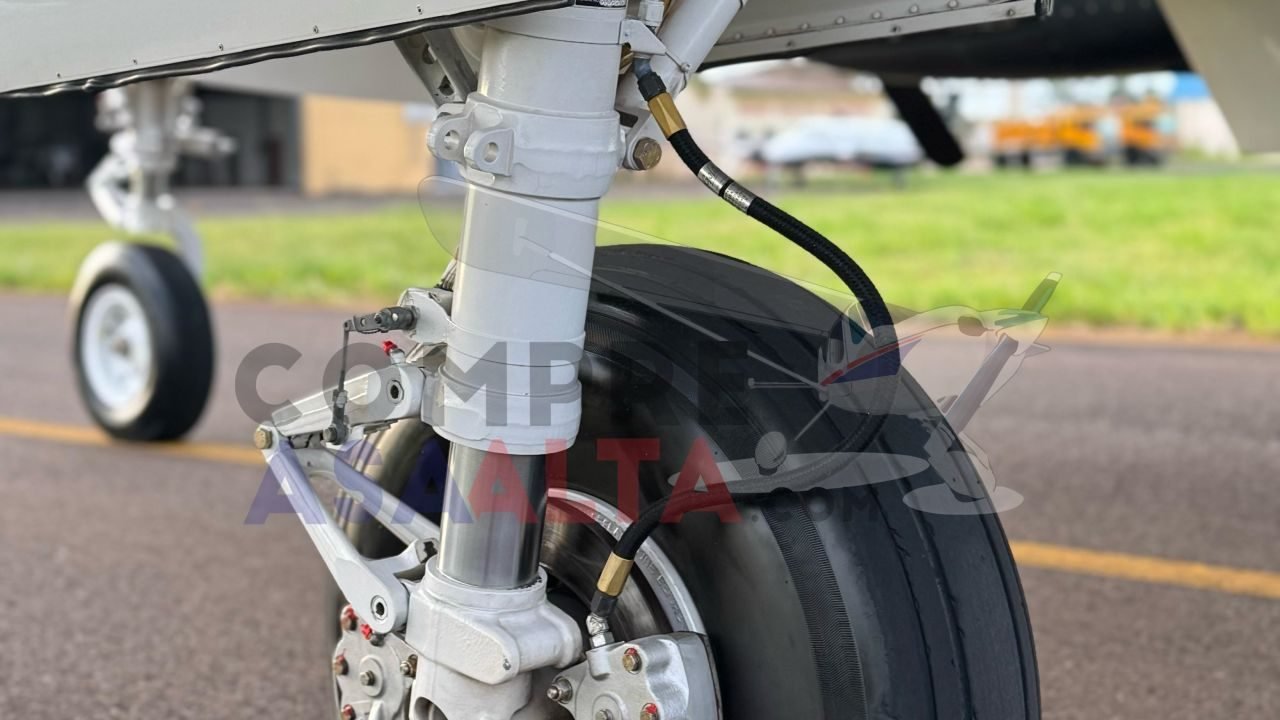 BEECHCRAFT KING AIR C90B 2002