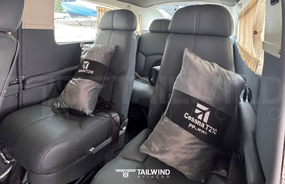 CESSNA T210M 1978
