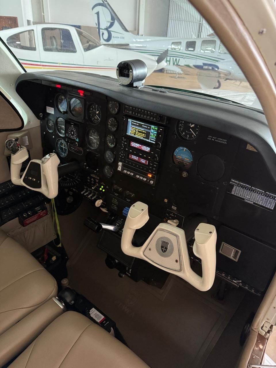BEECHCRAFT BONANZA A36 1995 BEECHCRAFT BONANZA A36 1995