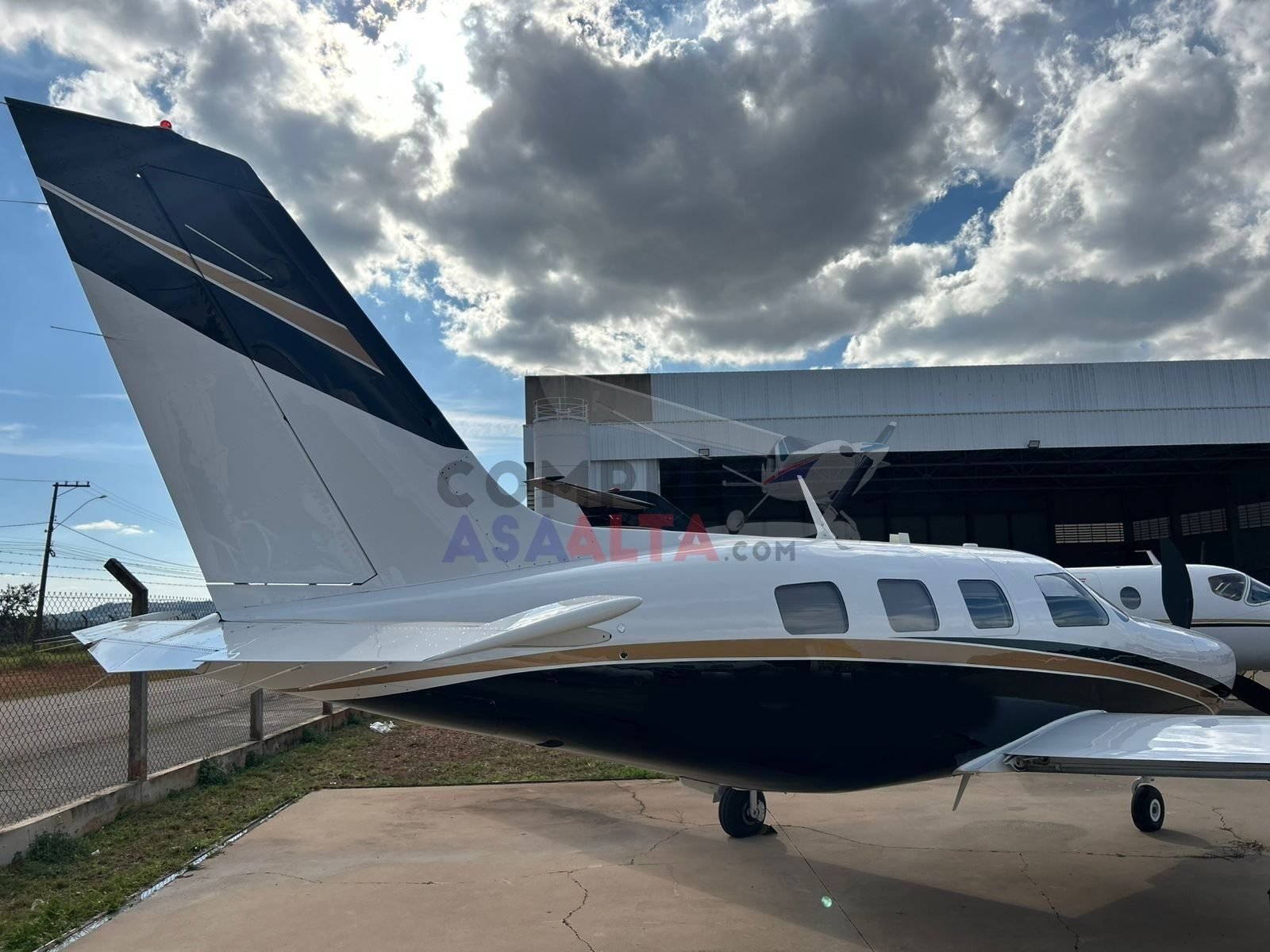 PIPER M350 2015 PIPER M350 2015