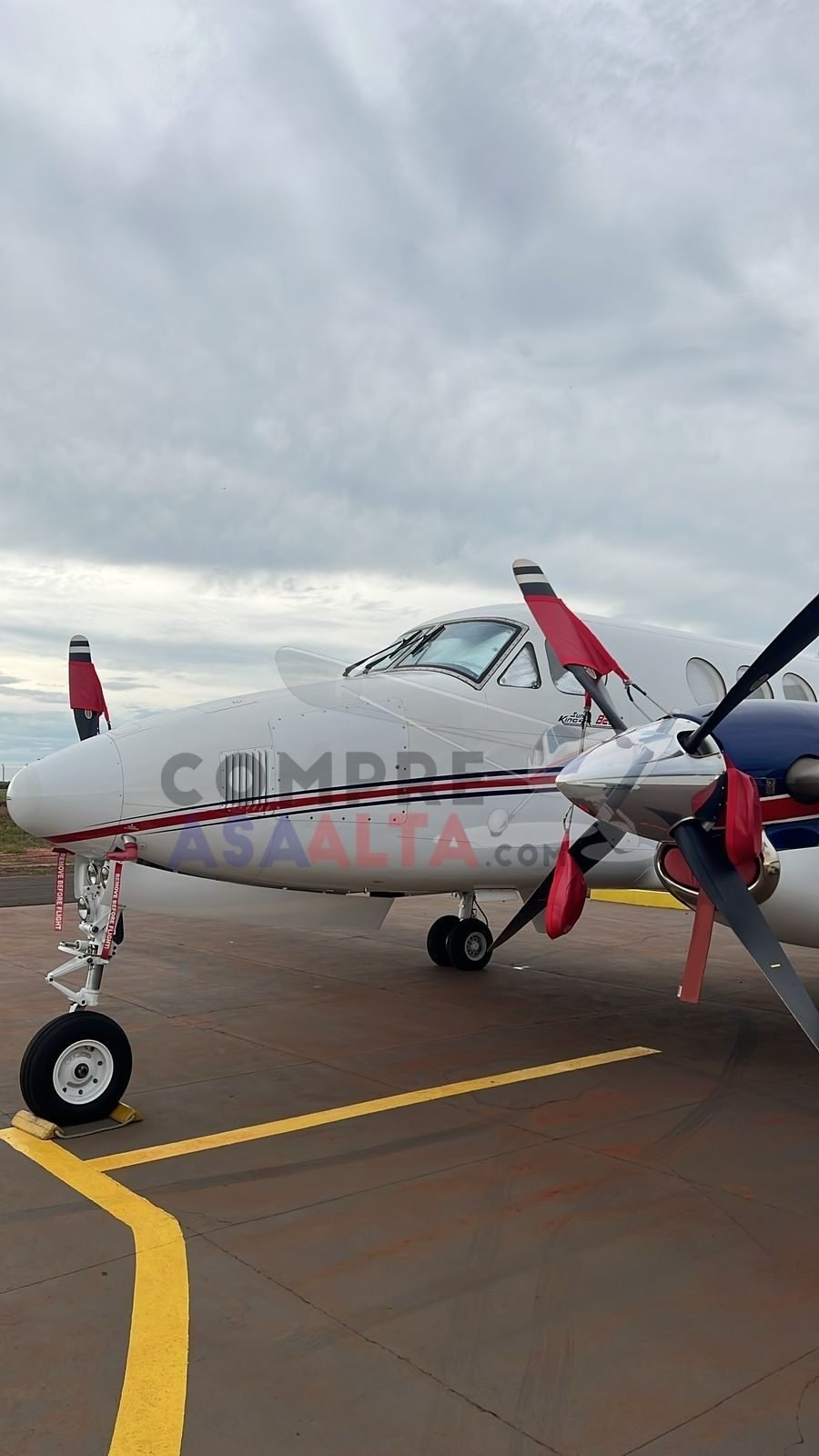 BEECHCRAFT KING AIR B200 2000