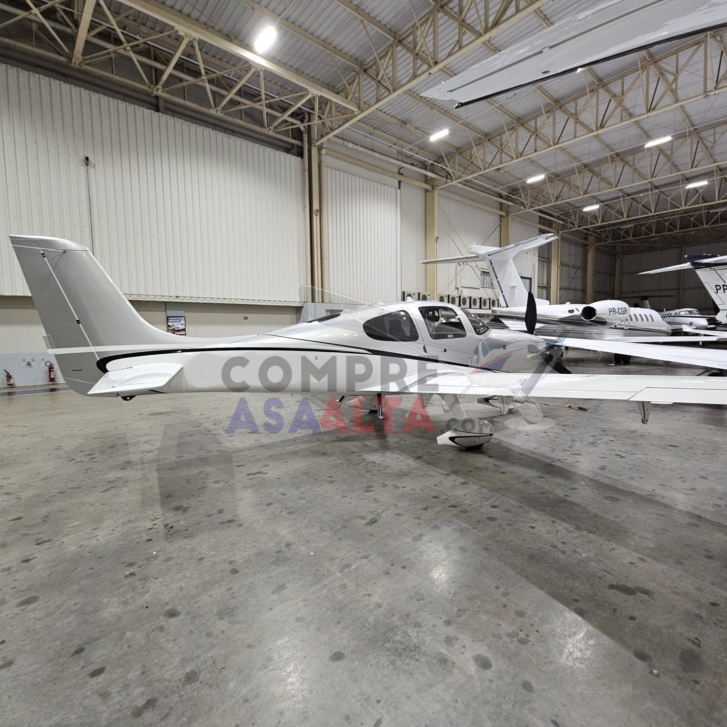 CIRRUS SR22 TN 2009 CIRRUS SR22 TN 2009