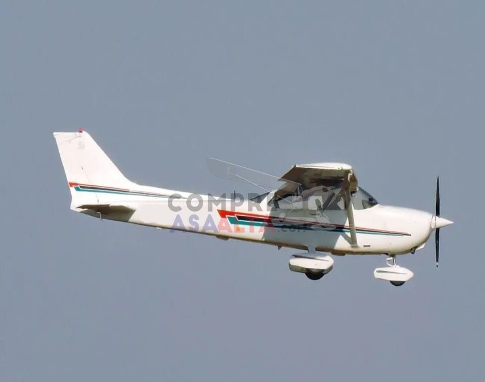 CESSNA 172R 2002 CESSNA 172R 2002
